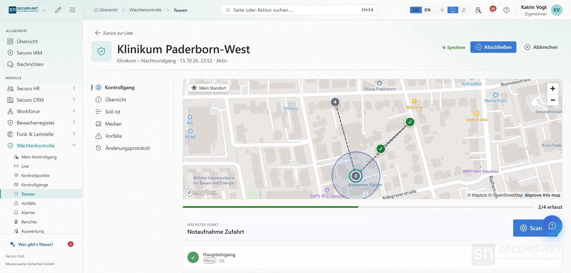 Detailansicht eines aktiven Kontrollgangs am Klinikum Paderborn-West: Karte mit Route, zwei abgehakten Kontrollpunkten, nächstem Punkt „Notaufnahme Zufahrt“ und Fortschrittsbalken.