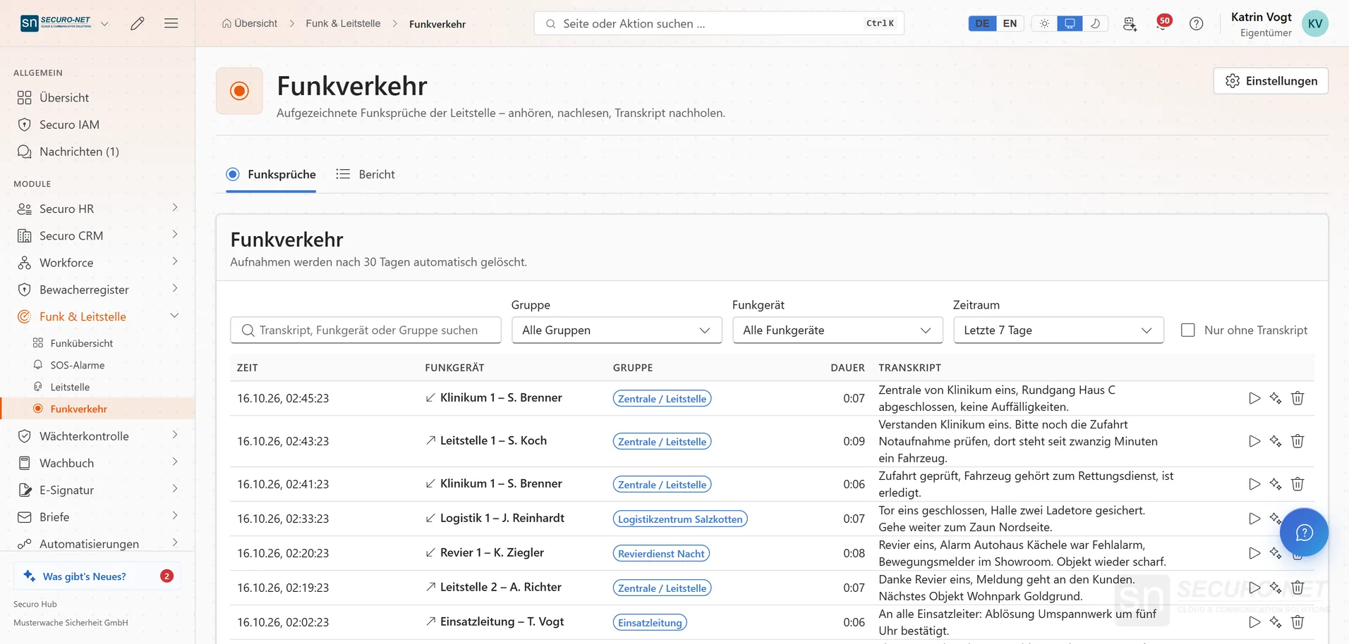 Seite „Funkverkehr“ mit Filter nach Transkript, Gruppe, Funkgerät und Zeitraum und einer Liste von Funksprüchen samt Transkript-Text.