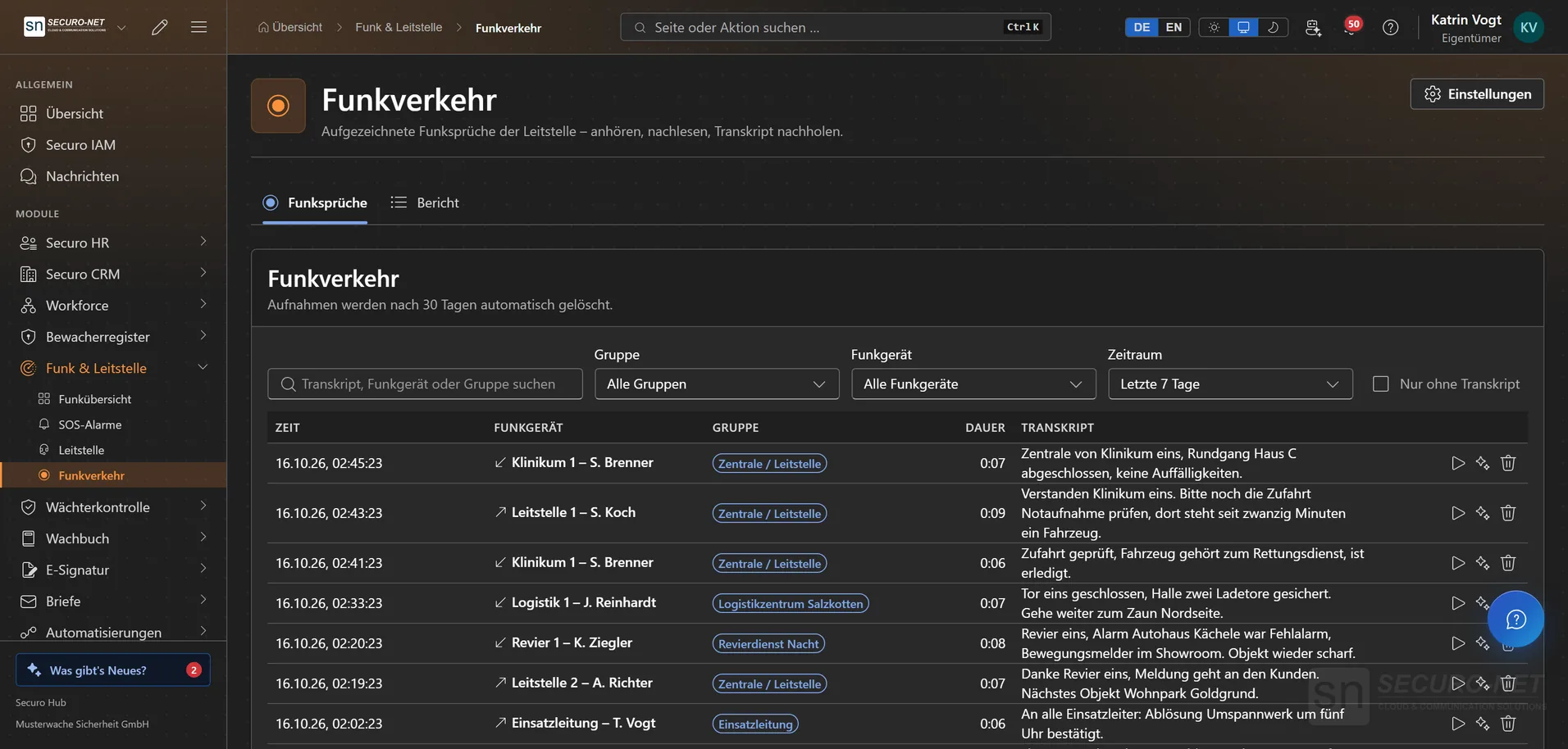 Seite „Funkverkehr“ mit Filter nach Transkript, Gruppe, Funkgerät und Zeitraum und einer Liste von Funksprüchen samt Transkript-Text.