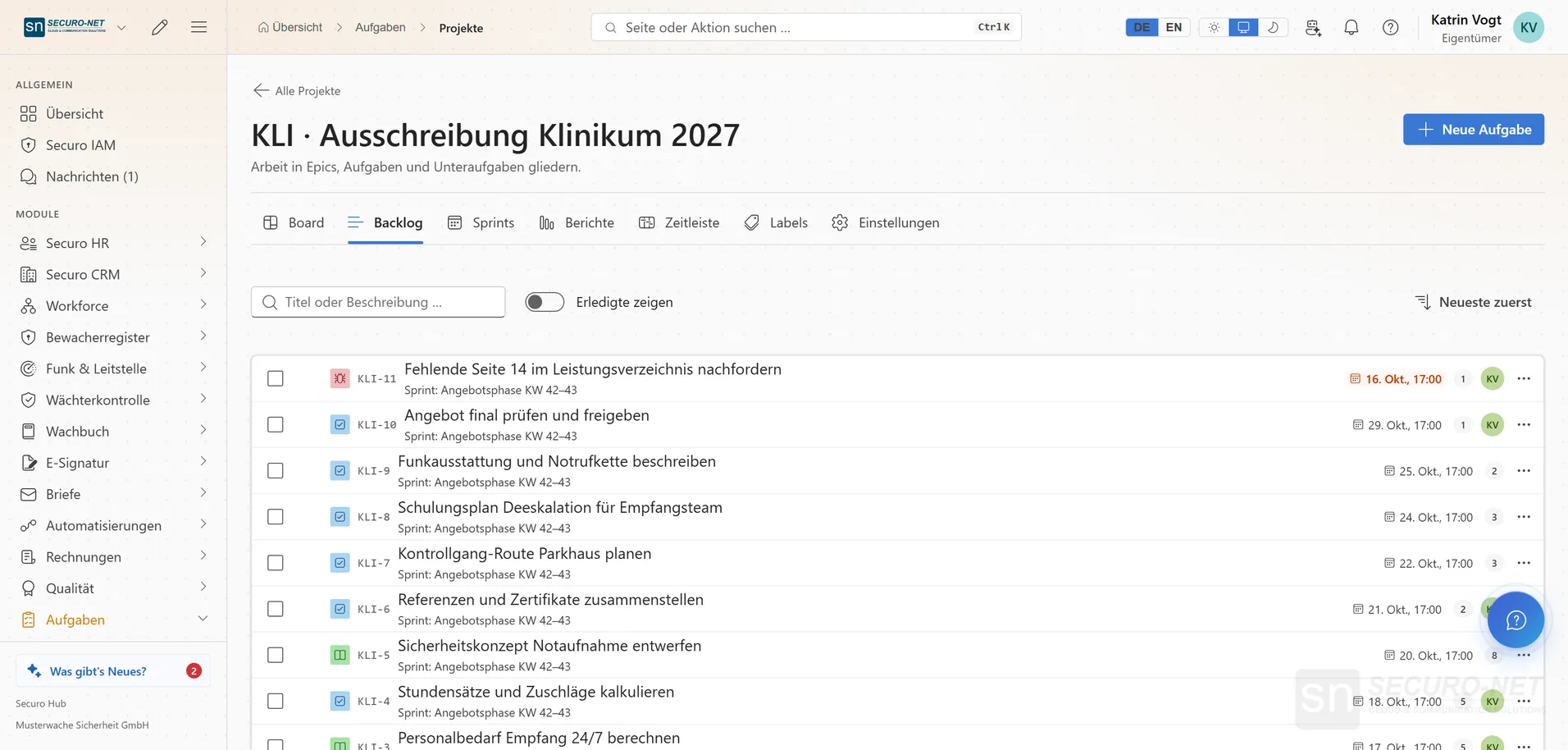 Backlog des Projekts mit Ticket-Schlüsseln, Sprint-Zuordnung, Fälligkeiten und Avataren der Zuständigen.